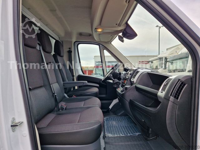 Transporter mit Koffer PEUGEOT Boxer Koffer Premium Ladebordwand 750Kg