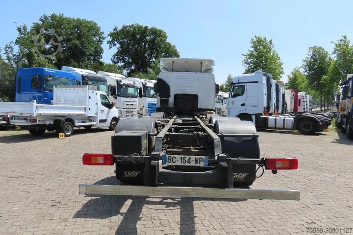 Telaio con cabina Volvo FM 12.380 8x4 FULL SPRING. 100% condition!