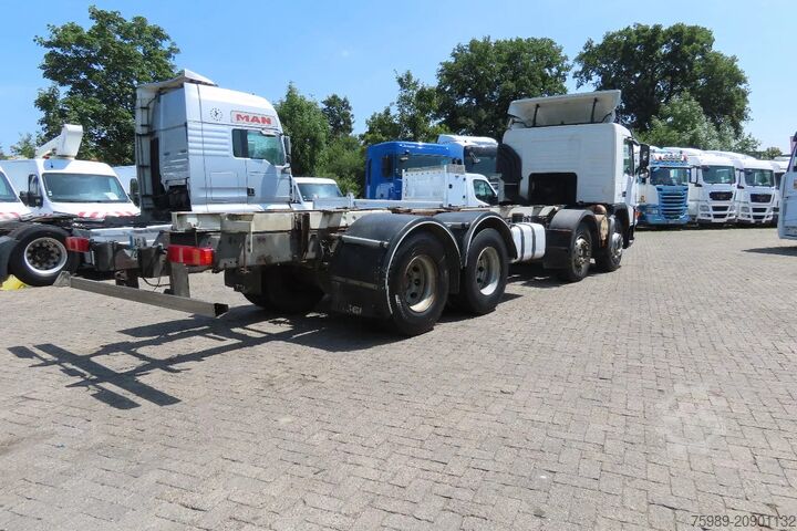 Telaio con cabina Volvo FM 12.380 8x4 FULL SPRING. 100% condition!