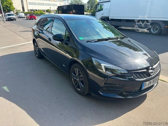 Kleinbus OPEL Astra 1.4 Turbo Sports Tourer/LED/Kamera/Klima