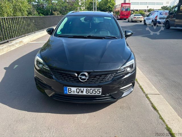 Kleinbus OPEL Astra 1.4 Turbo Sports Tourer/LED/Kamera/Klima