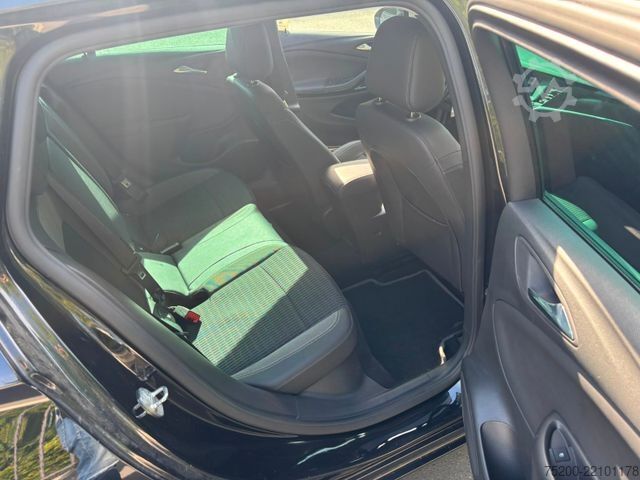 Kleinbus OPEL Astra 1.4 Turbo Sports Tourer/LED/Kamera/Klima