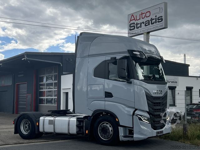 Tractor estándar IVECO S-WAY AS440S48 E6d ACC Intader NAVI 2xTank Leder
