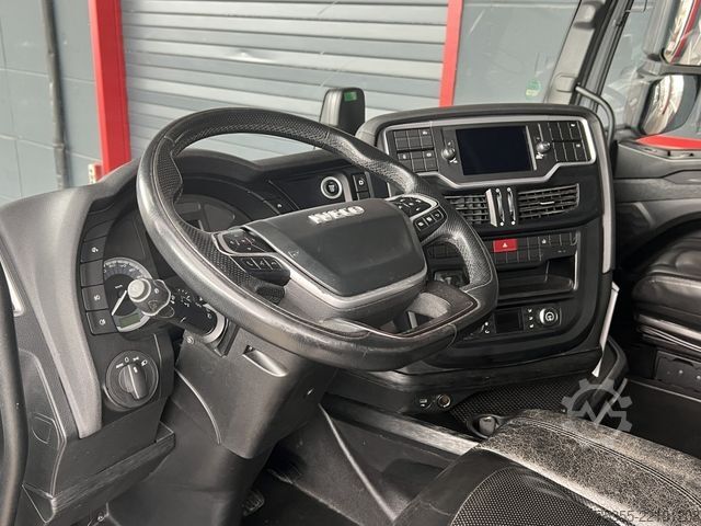 Tractor estándar IVECO S-WAY AS440S48 E6d ACC Intader NAVI 2xTank Leder