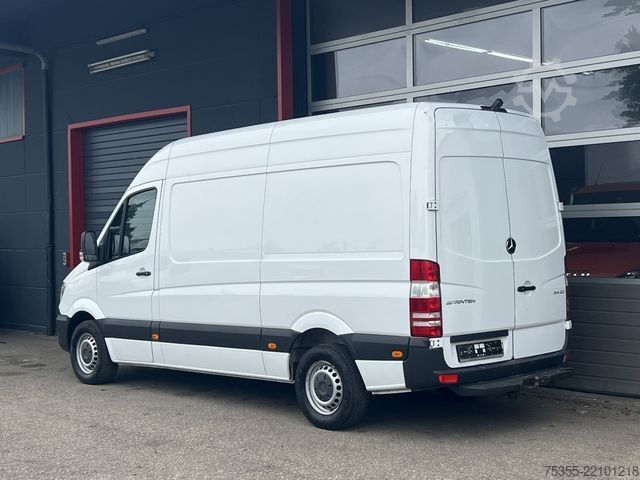 Furgoneta de caja alta MERCEDES-BENZ Sprinter 314 CDI Klima Navi AHK 3-Sitze Euro6
