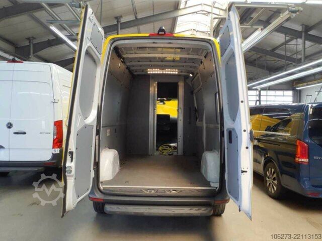 Furgon Mercedes-Benz eSprinter 312 Kasten FWD,Klima,Post Tür