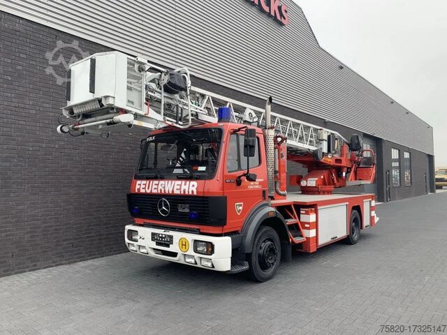 Hefplatform Mercedes-Benz SK 1838 camiva DLK 23/12