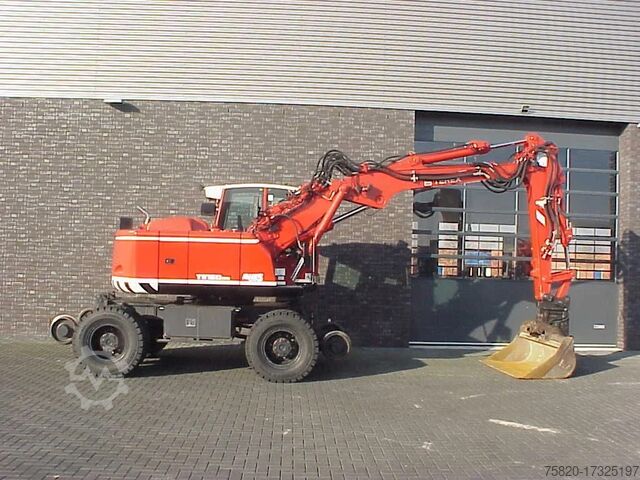 Mobiele graafmachine Terex TW 160 SR  RAILWAY EXAVATOR