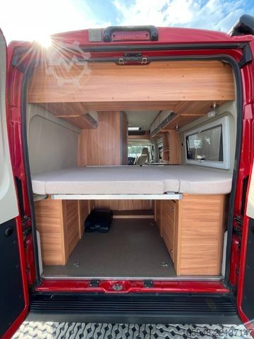 Karavan PÖSSL Summit 600 Plus | Solar,Markise,RFK,SOG