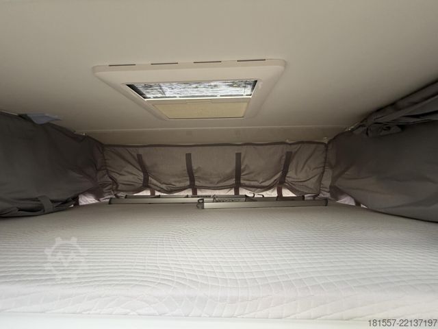Autorulotă integrată CARADO pro+ I 447 Klima, Automatik, Markise, SAT/TV