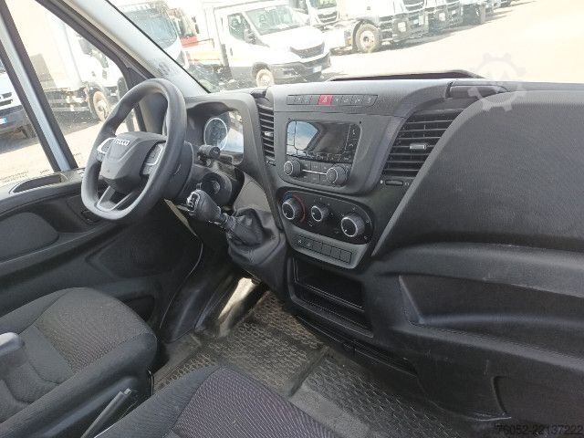 Autocarro con cassone IVECO 35C14