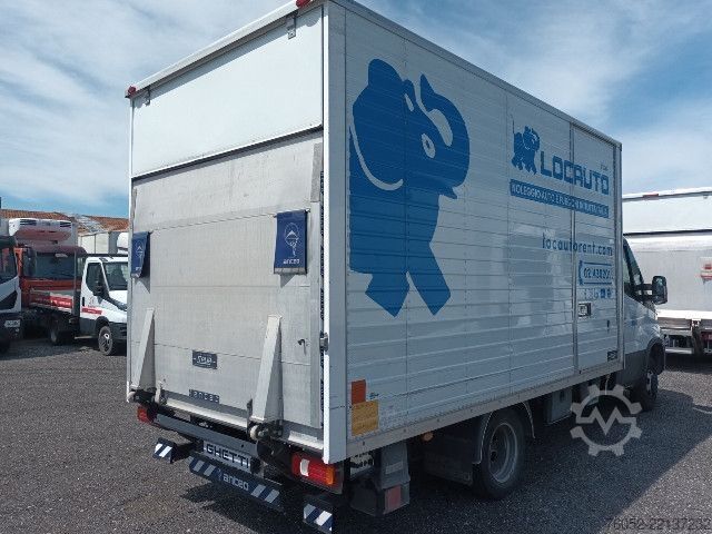 Autocarro con cassone IVECO 35C14