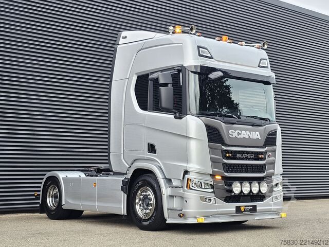 Standard-SZM Scania R460 4x2 / RETARDER / FULL AIR / 2 TANKS