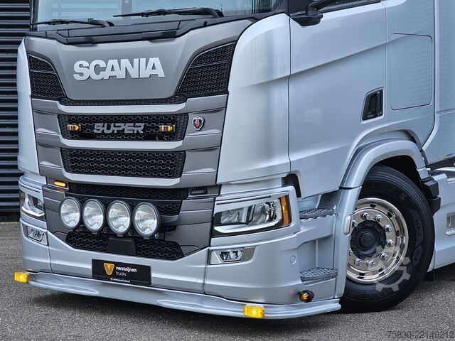 Standard-SZM Scania R460 4x2 / RETARDER / FULL AIR / 2 TANKS