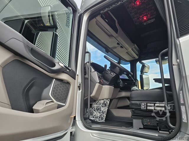 Standard-SZM Scania R460 4x2 / RETARDER / FULL AIR / 2 TANKS