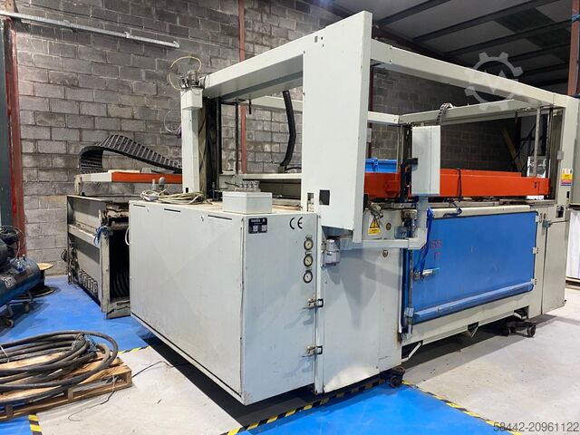 Vákuumformázás / mélyhúzás GEISS T7