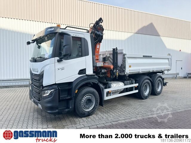 Ανατρεπόμενο φορτηγό Iveco X-Way AD300X46Z 6x4 mit Kran Atlas AK 206.4E-A2,