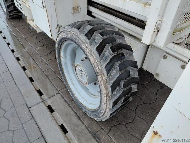 Schaarlift Genie GS-3390 RT