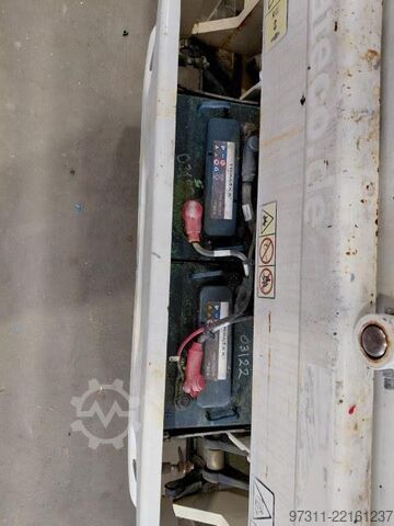 Elevador de tesoura JLG 2630ES