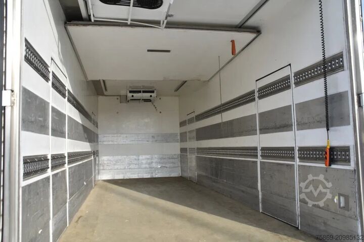 Gekoeld/bevroren transport Scania P280 4x2LB + THERMO KING T-800R BI-TEMP/SLIDING...