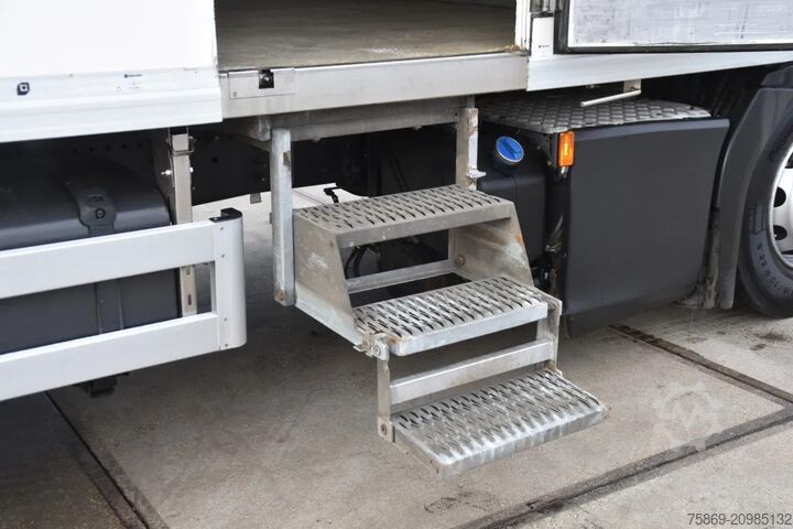 Gekoeld/bevroren transport Scania P280 4x2LB + THERMO KING T-800R BI-TEMP/SLIDING...