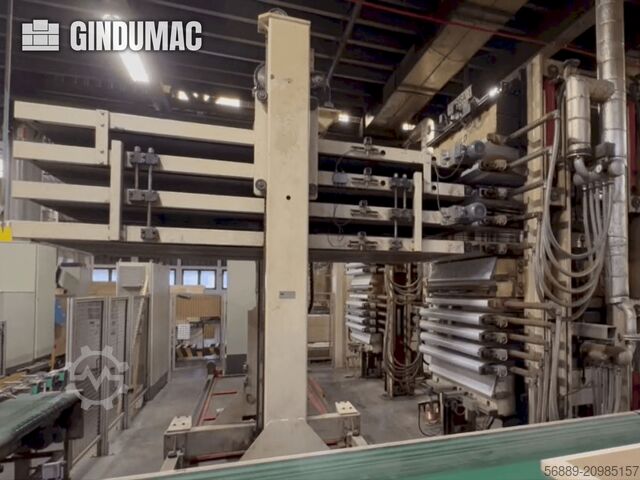 Linia do prasowania skrzydeł drzwiowych WILD WILD Door leaf press line