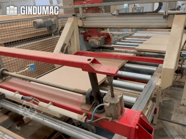 Linia do prasowania skrzydeł drzwiowych WILD WILD Door leaf press line