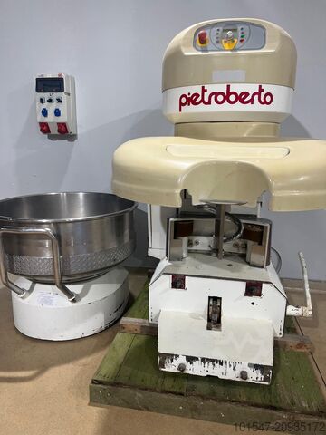 Miesiarka spiralna Pietroberto Pegaso 340