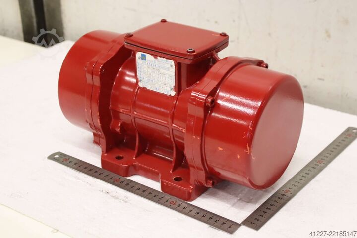 Vibrační motor OLI MVE MVE 500/15N-4OAO