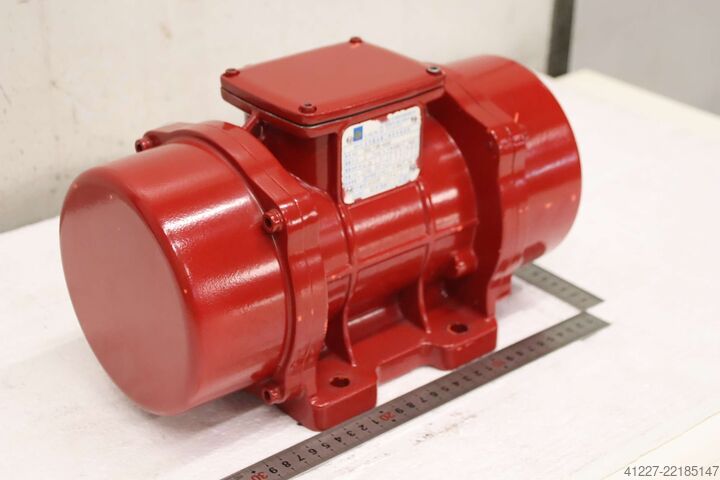 Vibrační motor OLI MVE MVE 500/15N-4OAO