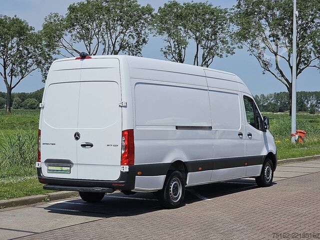 Kombi s vysokou střechou MERCEDES-BENZ SPRINTER 317 L3H2 Maxi Mbux Euro6