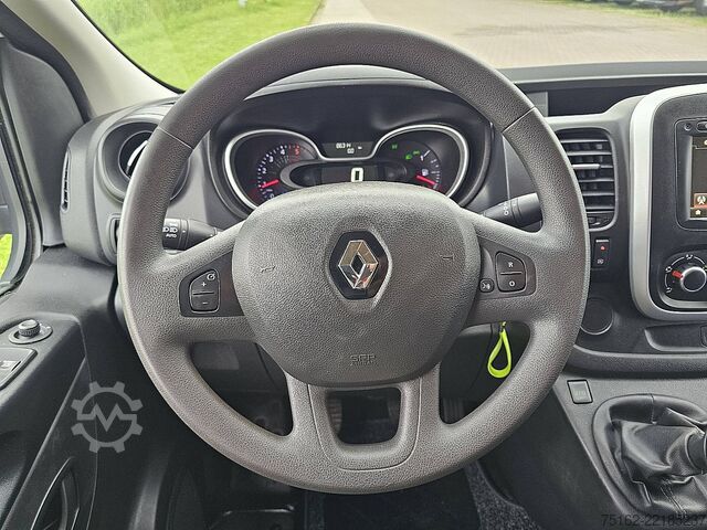 Bestelauto RENAULT TRAFIC 1.6 DCI L2H1 2xZijdeur Navi!