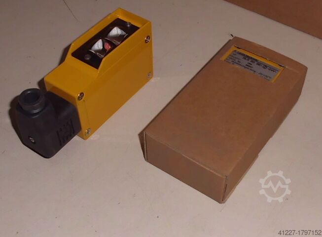 Yansıtıcı ışık bariyeri Leuze SLS 85 SE-24V