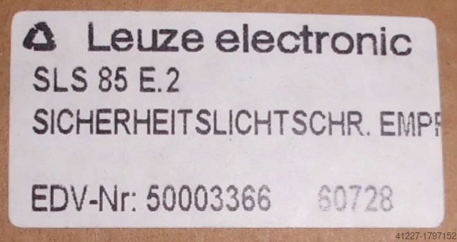 Fényvisszaverő fénysorompó Leuze SLS 85 SE-24V