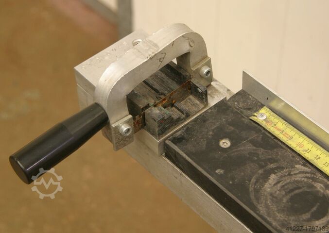 Řezačka těsnění okenní konstrukce unbekannt Schneidemaschine