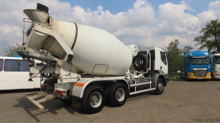 Blender Renault Kerax 370 6X6!  10M3, FULL SPRIG. GREAT CONDITON!