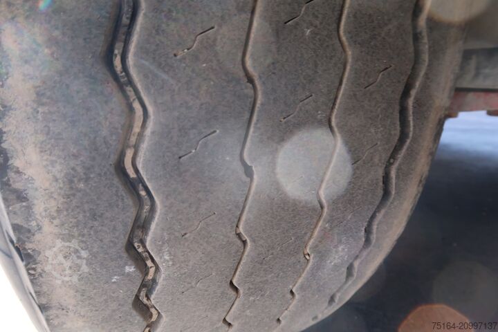 Damperli yarı römork KEMPF SKM 35/3 Alukastenmulde