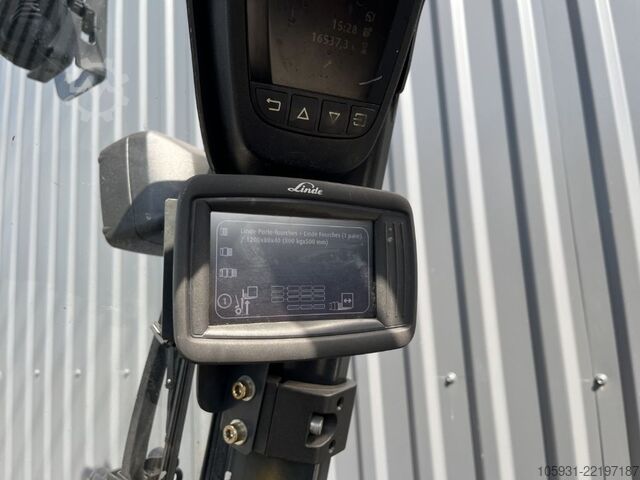 Elektromos háromkerekű targonca Linde E16H-02