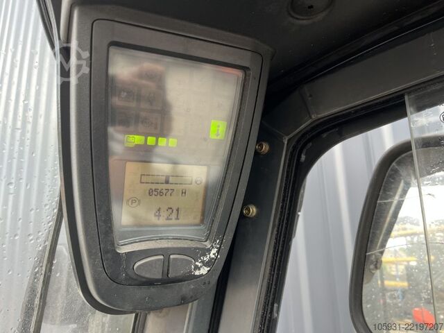 Elektromos négykerekű targonca Linde E40H-01/600