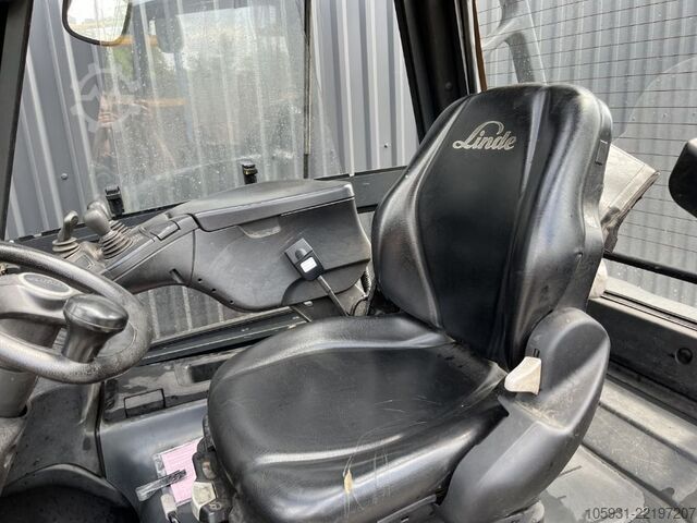 Elektromos négykerekű targonca Linde E40H-01/600