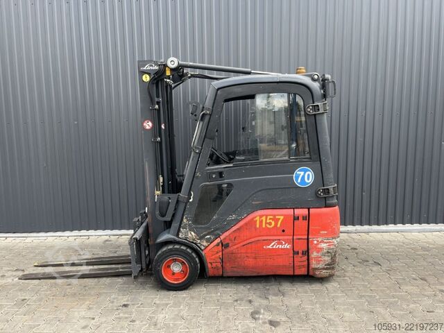 Elektrikli 3 tekerlekli forklift Linde E18-01