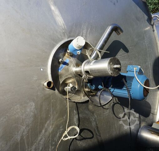 21940 liter värmbar/kylbar tank tillverkad av V4A med propelleromrörare ETA K0126