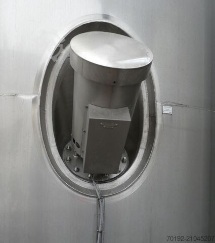 100000 liters isolerad lagringstank tillverkad av V2A med propelleromrörare ABAB Allgemeine Behälter- u. Apparate Bau K0123