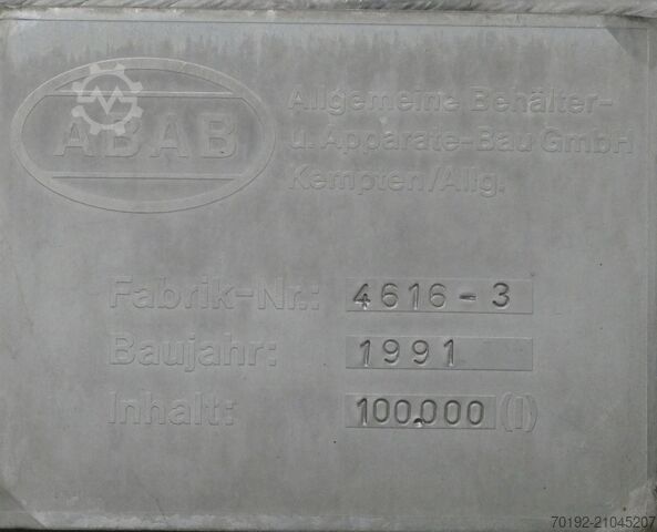 100000 liters isolerad lagringstank tillverkad av V2A med propelleromrörare ABAB Allgemeine Behälter- u. Apparate Bau K0123