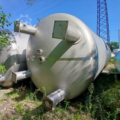 44480 liters lagringstank med dubbla kammare tillverkad av V4A (2x 22240 liter) Hinke 9763