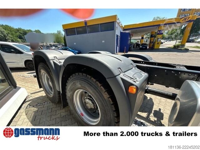 Chassi de caminhão MAN TGS 41.520 8x8 BB CH, Hohe Bauart, 6-Sitzer,
