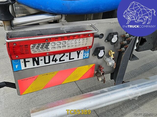 Tanker Renault T 440