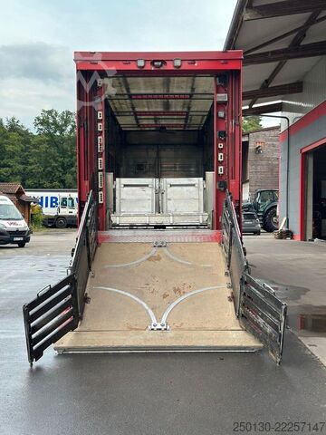 Veewagen MAN TGX 26.440 3.Stock FINKL /Hubdach/Tränke/Waage