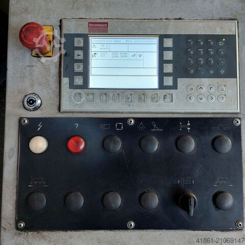 Hydraulische dubbele kolom verstekbandsaw BEHRINGER HBP 310-523 G