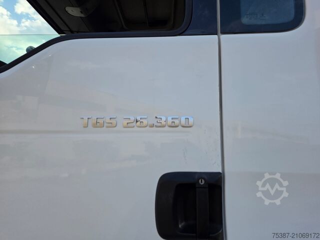Vrachtwagenchassis MAN TGS 26.360